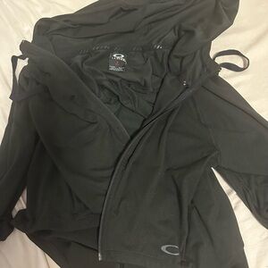 Oakley Hooded Black Athletic Jacket. Size Medium